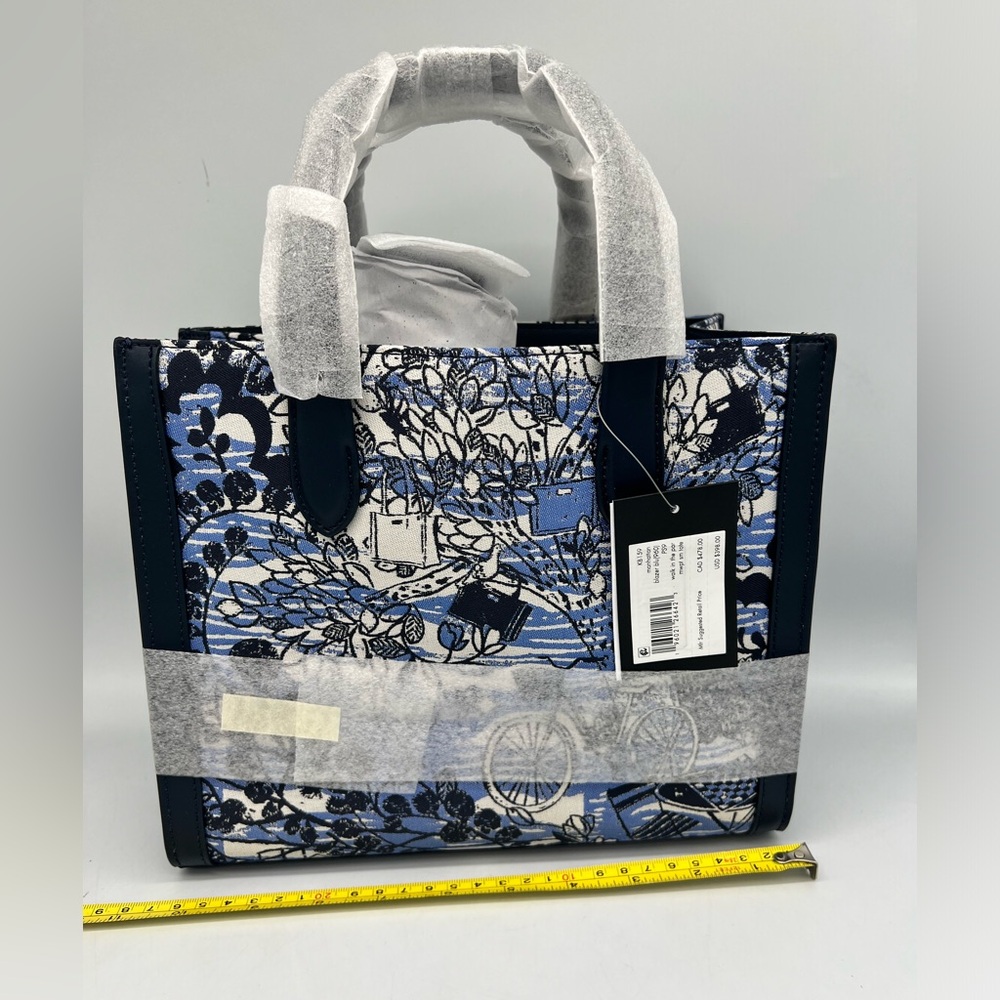 Kate Spade Manhattan Walk In The Park Toile Jacquard Fabric - Picture 6 of 11